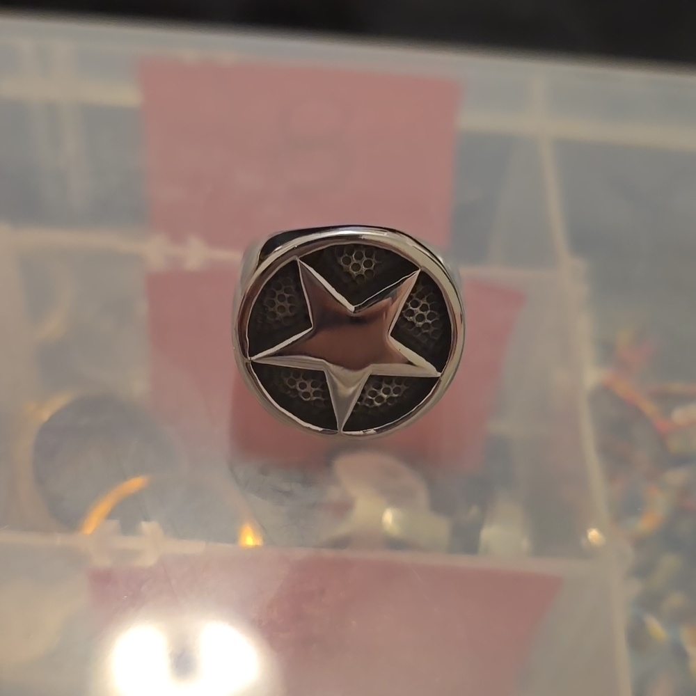 Star ring